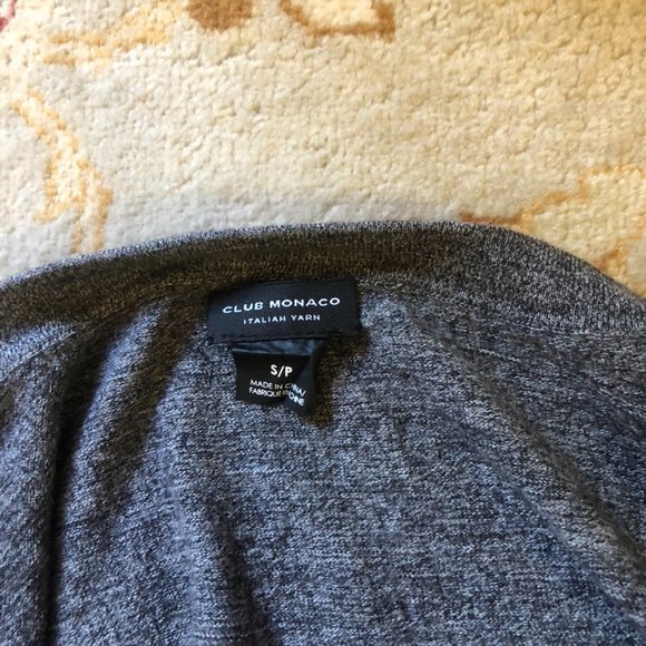 Gray & Black Club Monaco Long Sleeve - Picture 4 of 4